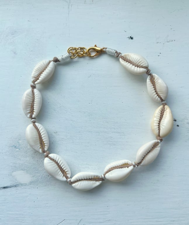 She Sells Sea Shells Anklet