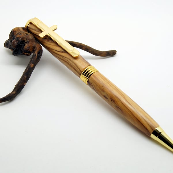 Cross pen in Bethlehem Olive