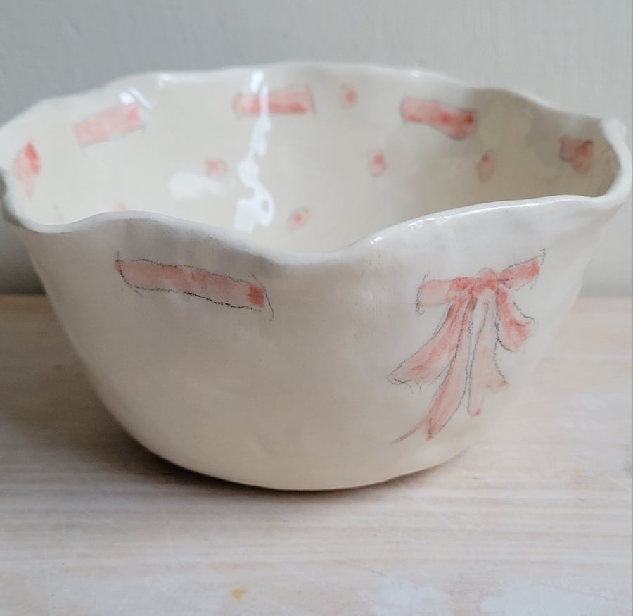 Ceramic bowl wth pink dots spots and ribbon handmade fluted scalloped dish. 
