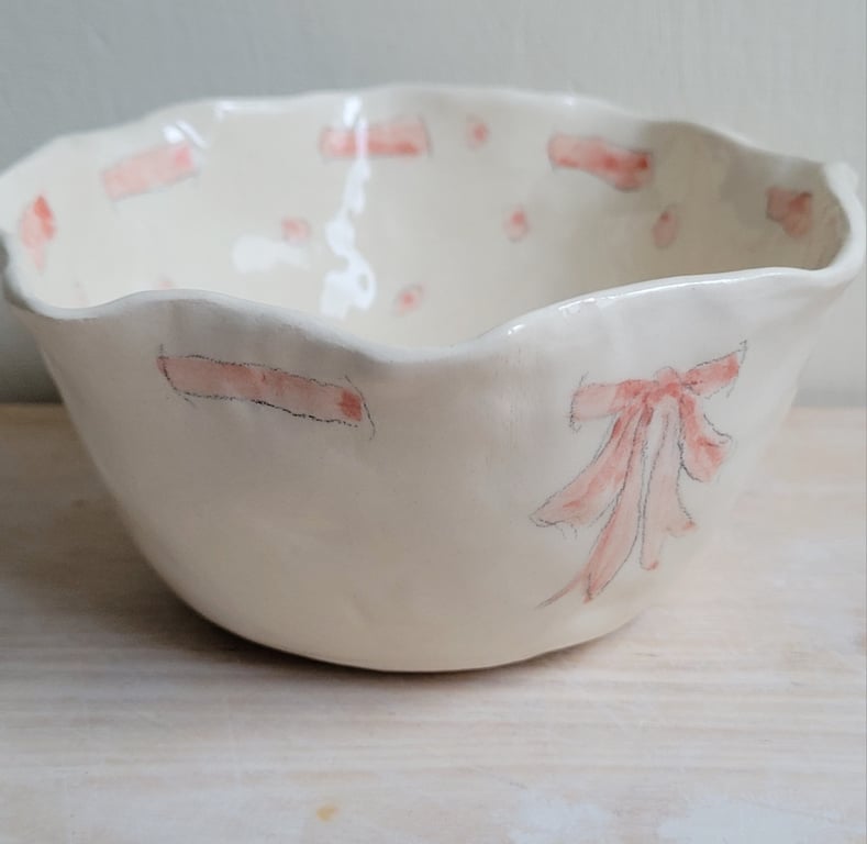 Ceramic bowl wth pink dots spots and ribbon handmade fluted scalloped dish. 