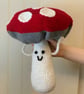 Gary the Toadstool - Gary y Madarch - Image 5