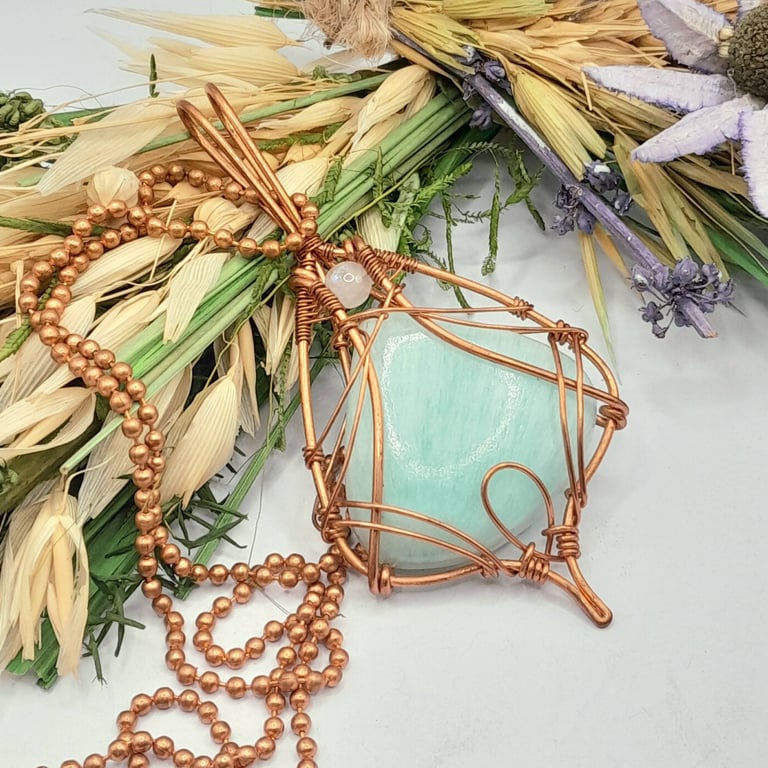 Elven Style Copper Necklace With Caribbean Calcite