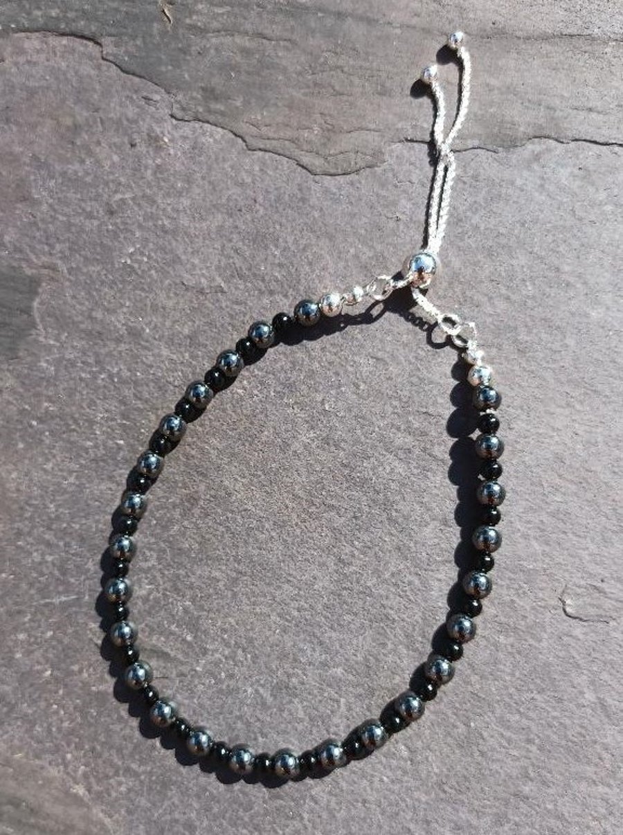 Haematite onyx and silver bracelet