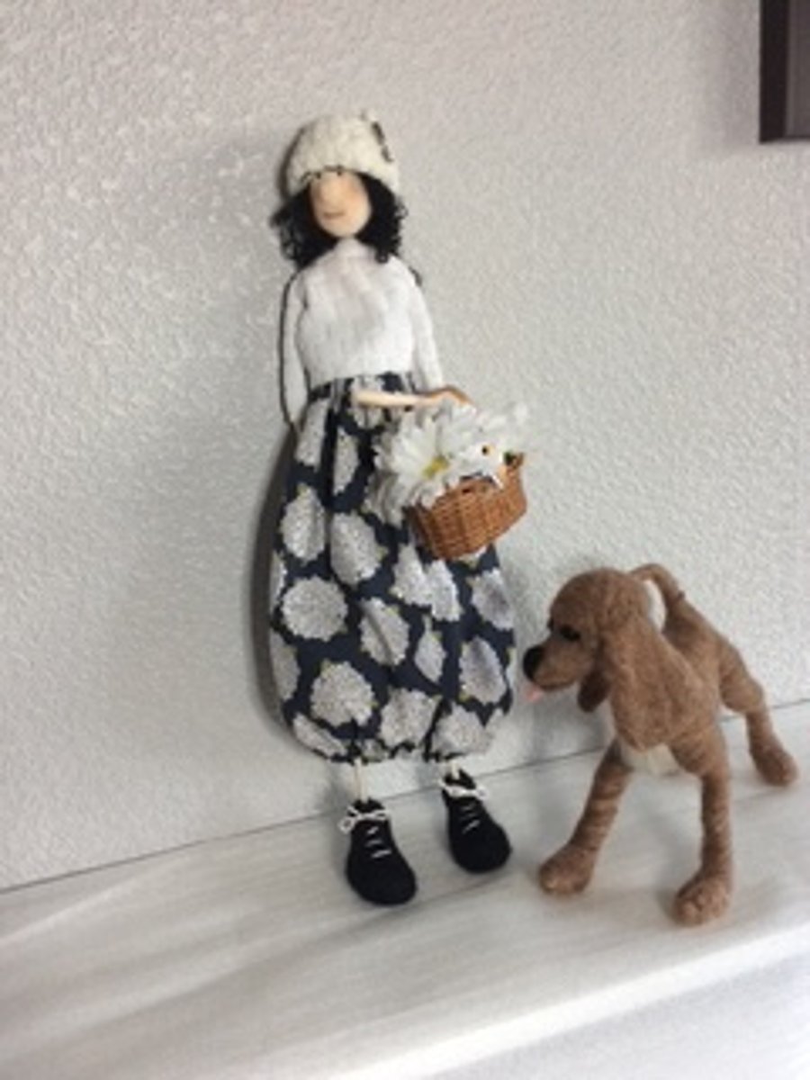 Cissie - handmade needlefelted Art Doll
