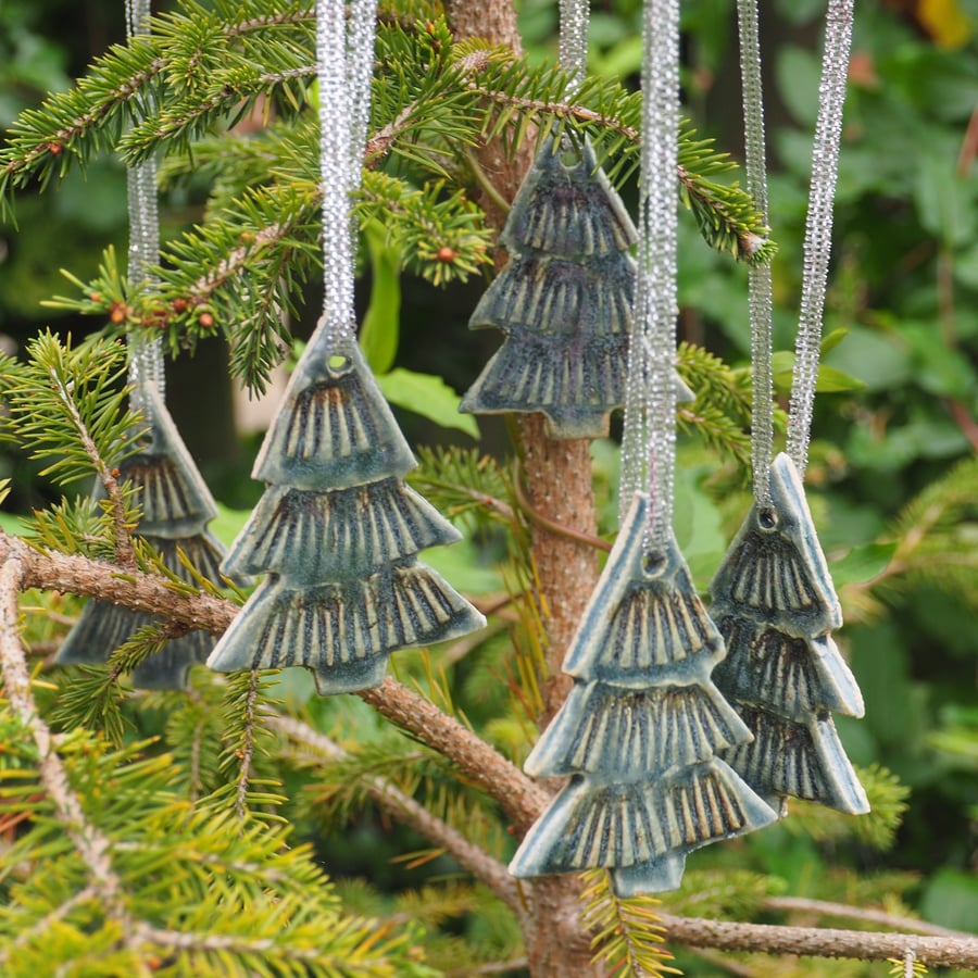 REDUCED Set of 5 ceramic hanging Christmas Tree decorations 