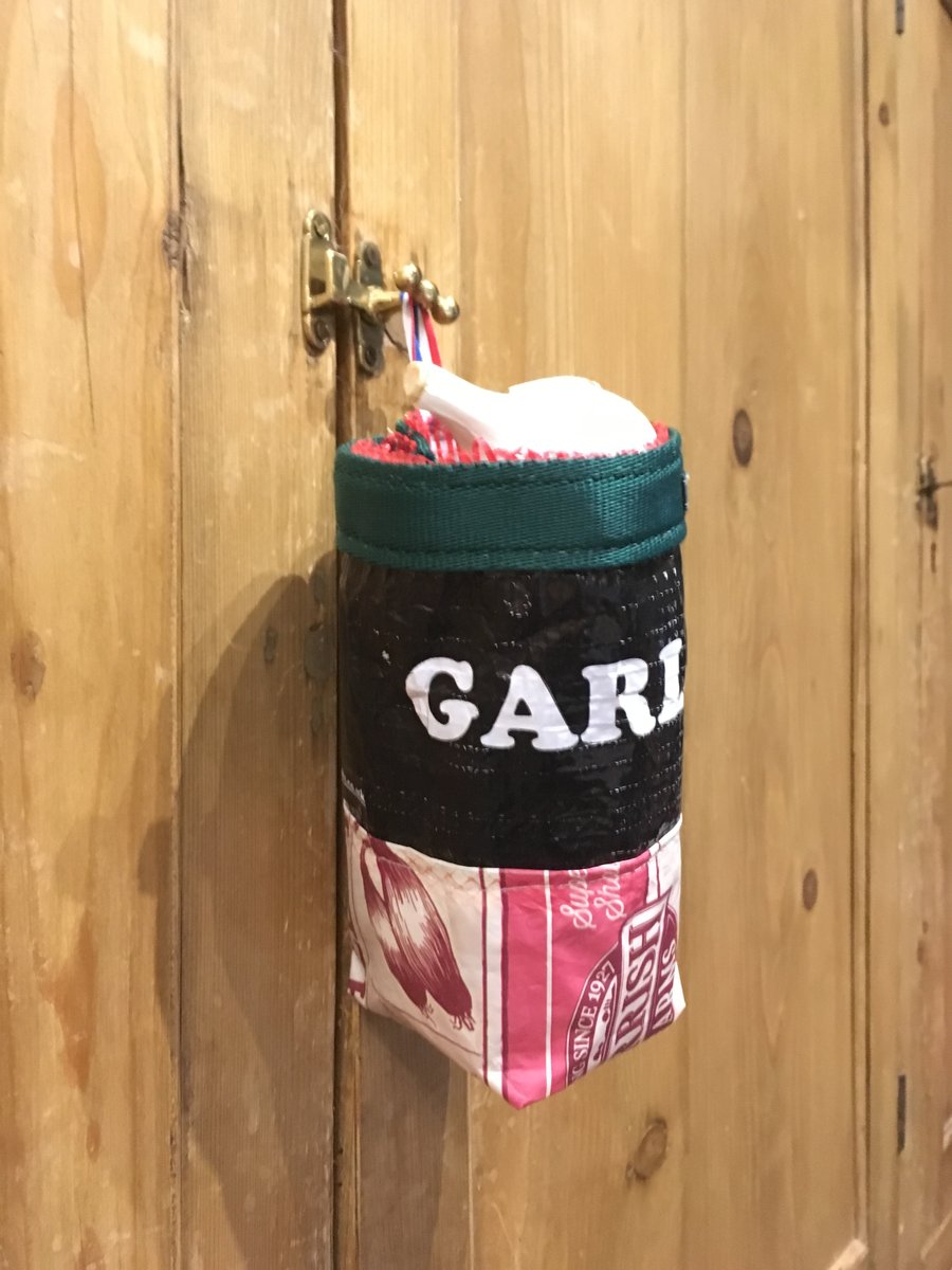 Garlic Storage Pot - Recycled - Essential Tidy