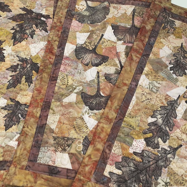 Autumn Leaves Wall Hanging Table Topper Kit