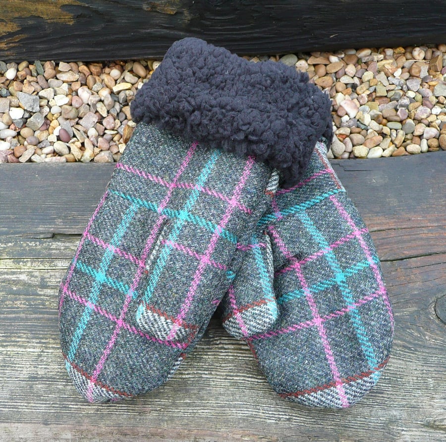 Mittens grey british wool tweed faux sheepskin sherpa fleece ladies gloves 