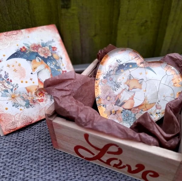 Handmade Woodland Fox Solid Glass Heart Paperweight in Rustic 'LOVE' Wooden Gift
