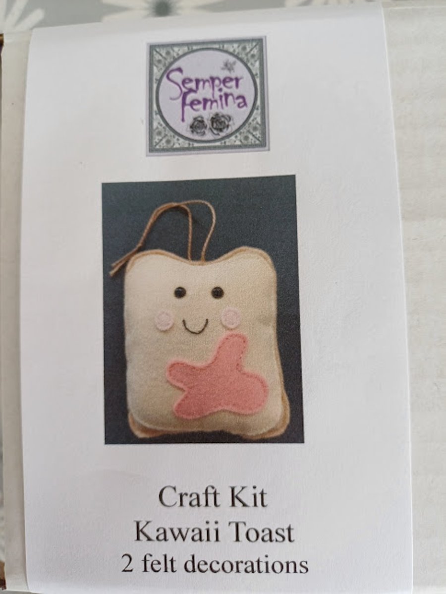 Kawaii Toast felt hand sewing craft kit