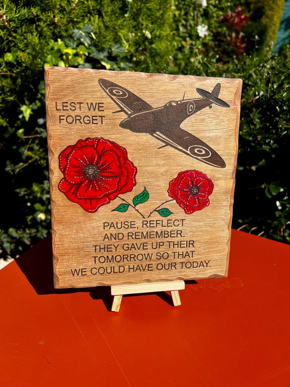 Lest We Forget Wooden Plaque – Bespoke Remembrance Sign – Memorial Wall Art – Ha