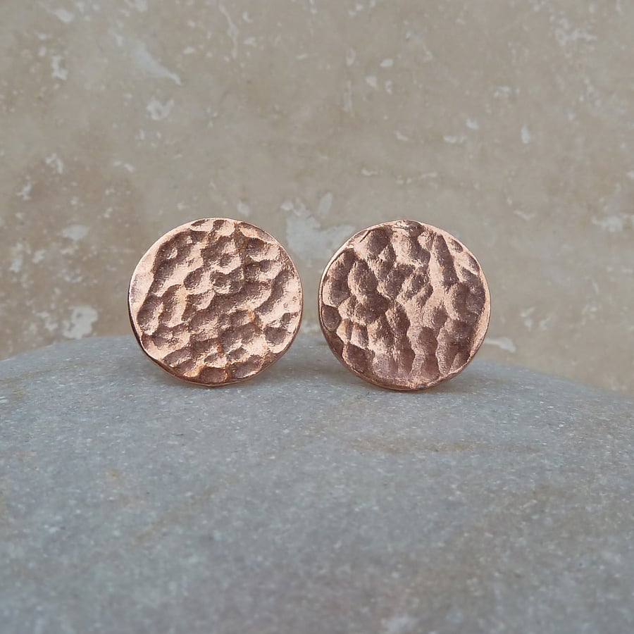 Round Hammered Copper Disc and Sterling Silver Stud Earrings - STUD088