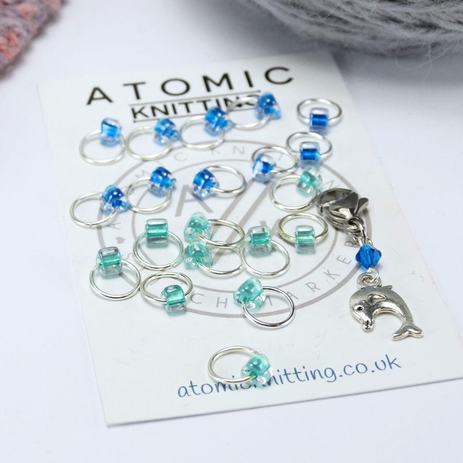 Minimalist Stitch Marker - Dolphin - 21 Jewel Stitch Marker Set Minimal Knitting
