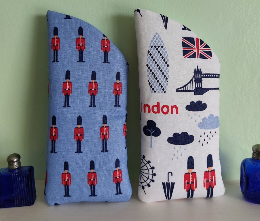 Pack of 2 London & Kings Guard Glasses Case Lined & Padded 