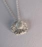 Silver moulded daisy pendant necklace - Image 3