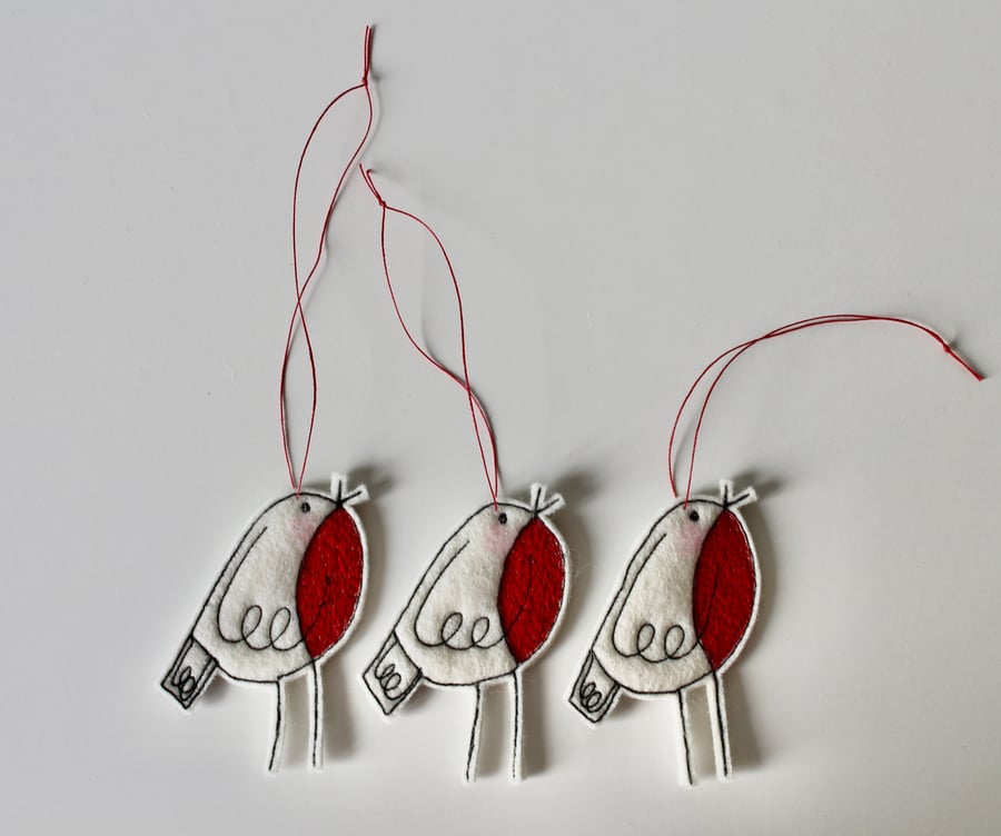 Special Order for Maria - 'Three Robins' - Hanging Decorations