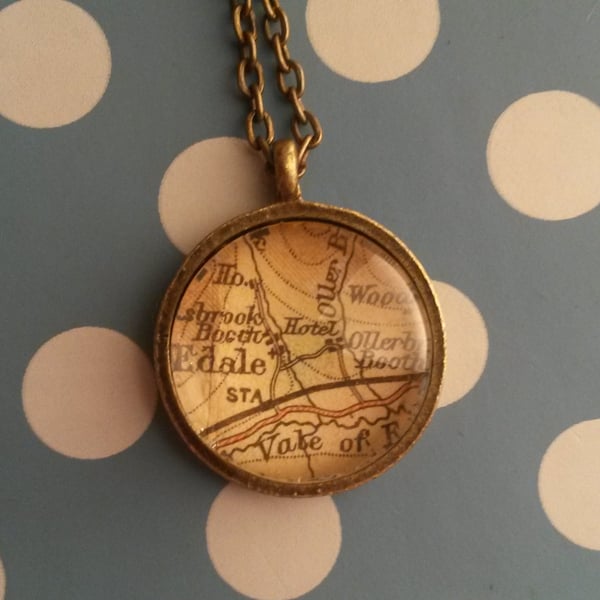 Edale vintage map pendant