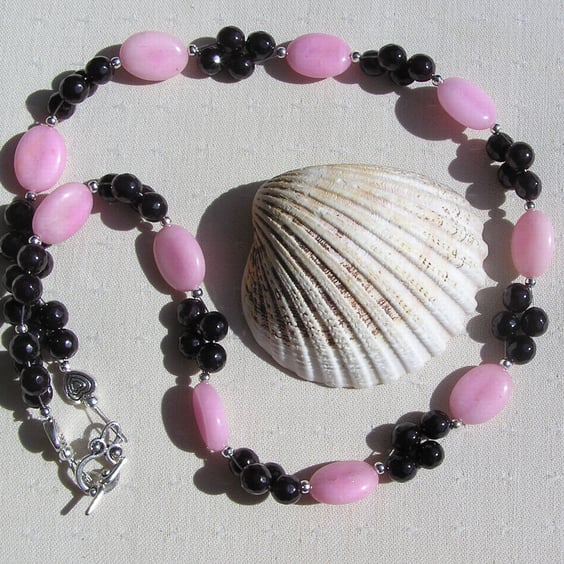 Red Garnet & Rose Quartz Gemstone Beaded Statement Necklace "Shiraz"