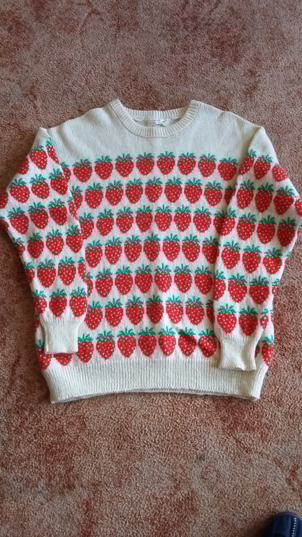 Strawberry Jumper
