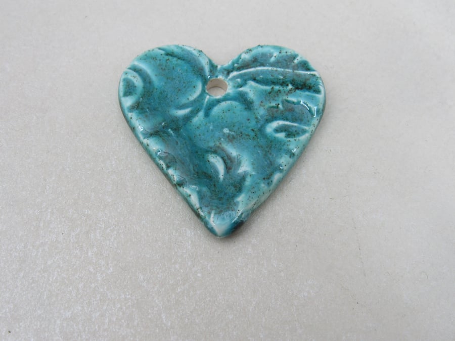 Medium Jade Green Brocade Texture Heart Shaped Ceramic Pendant