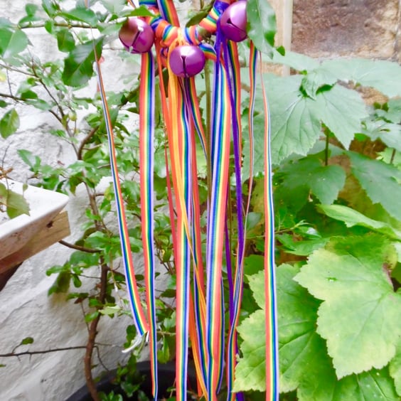 Make Your Own Sensory Streamer Kit
