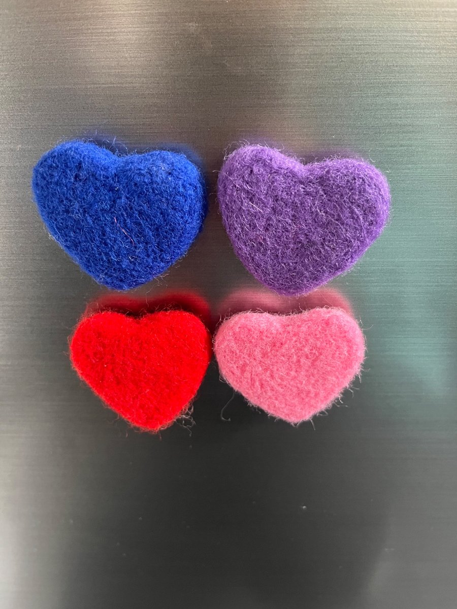 Needle felting heart fridge magnet 