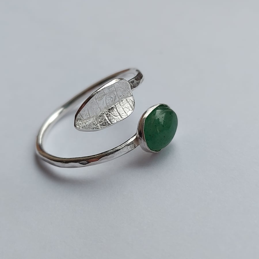 Sterling silver ring with leaf and green moss agate gemstone; adjustable size