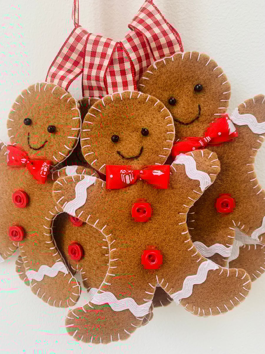 Christmas gingerbread man garland