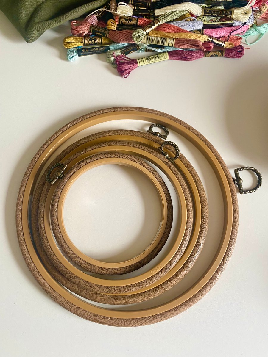 Woodgrain Effect Embroidery Hoop Bundle