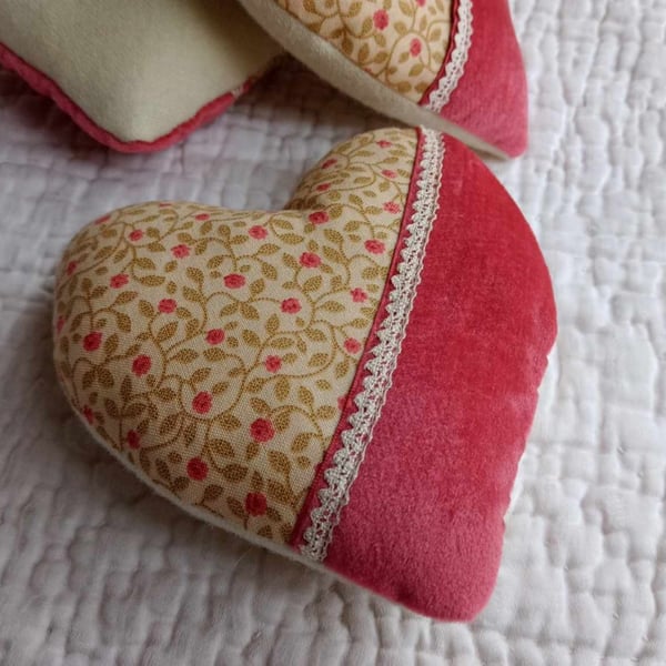 Heart keepsake - Welsh wool, floral vintage pink velvet lace and ribbons