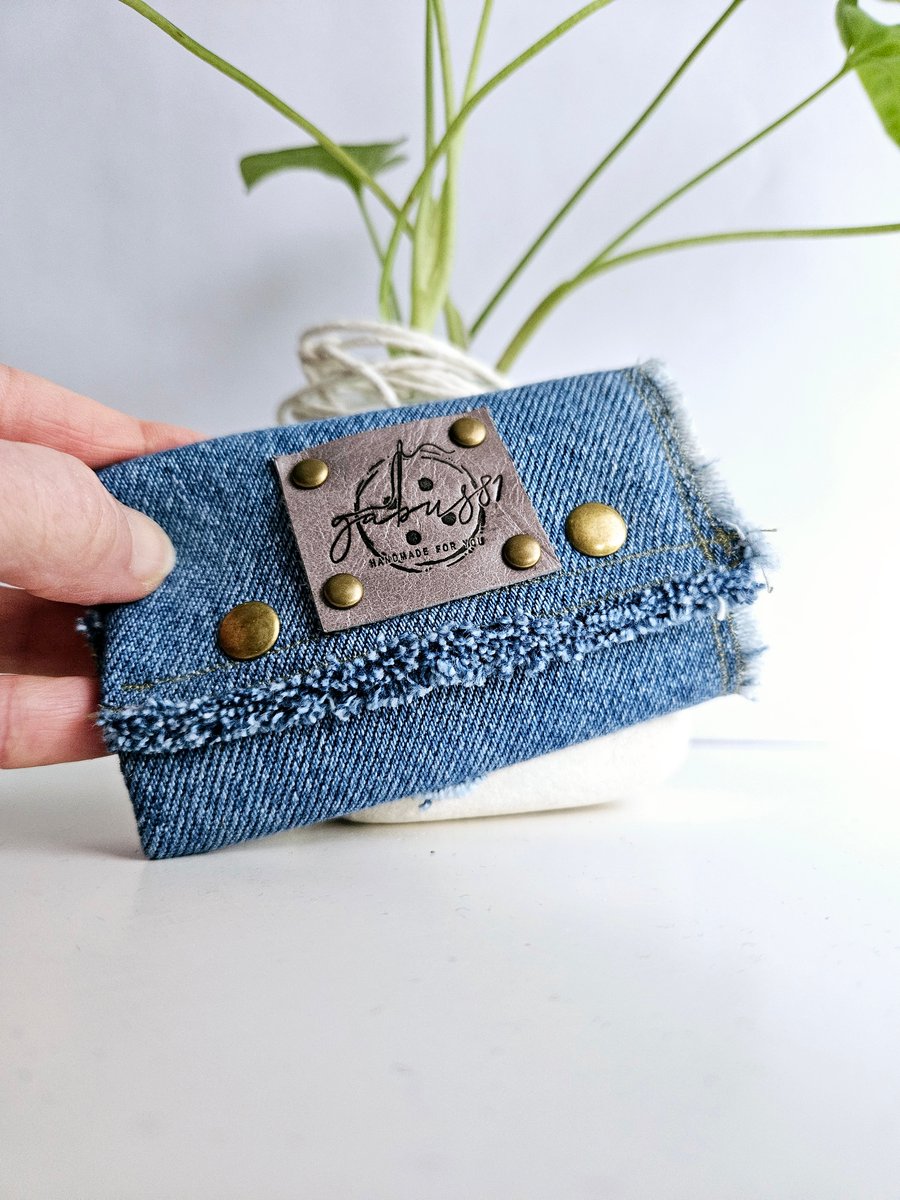 Denim key holder, jeans key purse, sustainable accessories, blue key holder