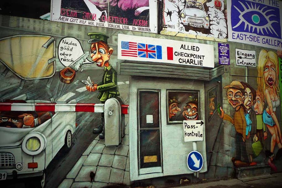 Berlin Wall Graffiti Artwork Street Art Mural Germany 18"x12" Print