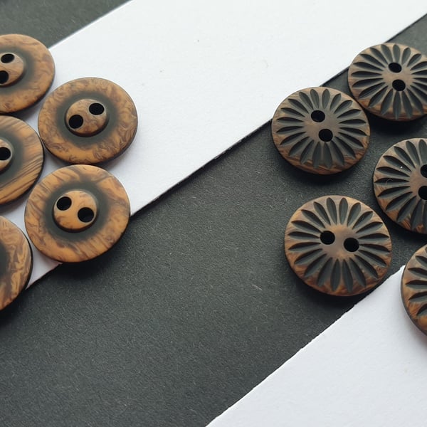 12.5mm 20L REVERSIBLE starburst buttons