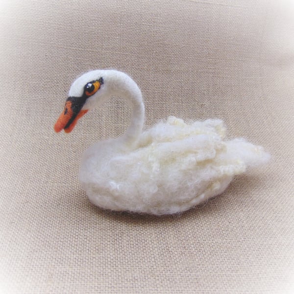 Felt Swan Sculpture, Needle Felted Bird, Wool Art, White Swan, Bird Ornament