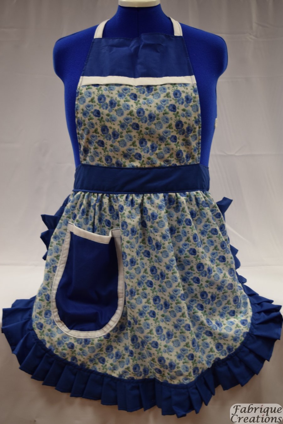 Vintage 50s Style Full Apron Pinny - Blue & White Roses with Blue Trim