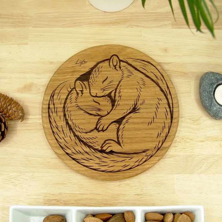 Squirrels Chopping Board: Snuggling Autumn Gift Solid Oak, UK Hand Made
