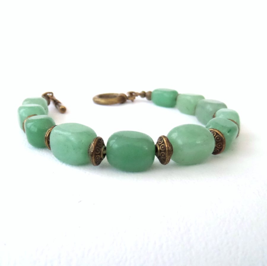 Handmade bracelet, with green aventurine nuggets and bronze