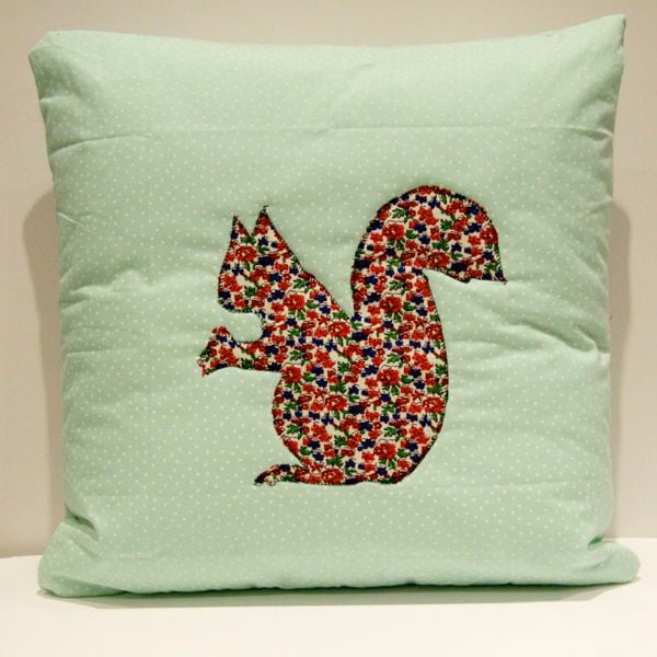 Applique squirrel cushion