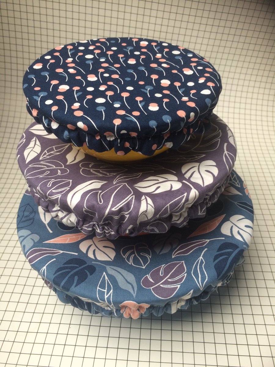 Set of 3 reusable bowl covers to keep food fresh and safe. Lilac and blue