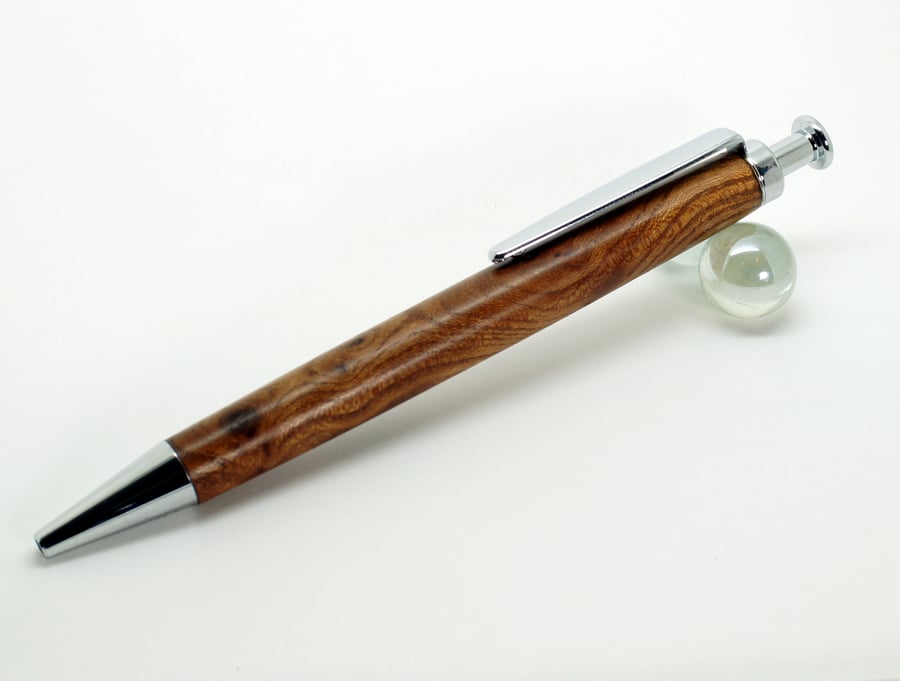 Click Pen Dressed in English Elm