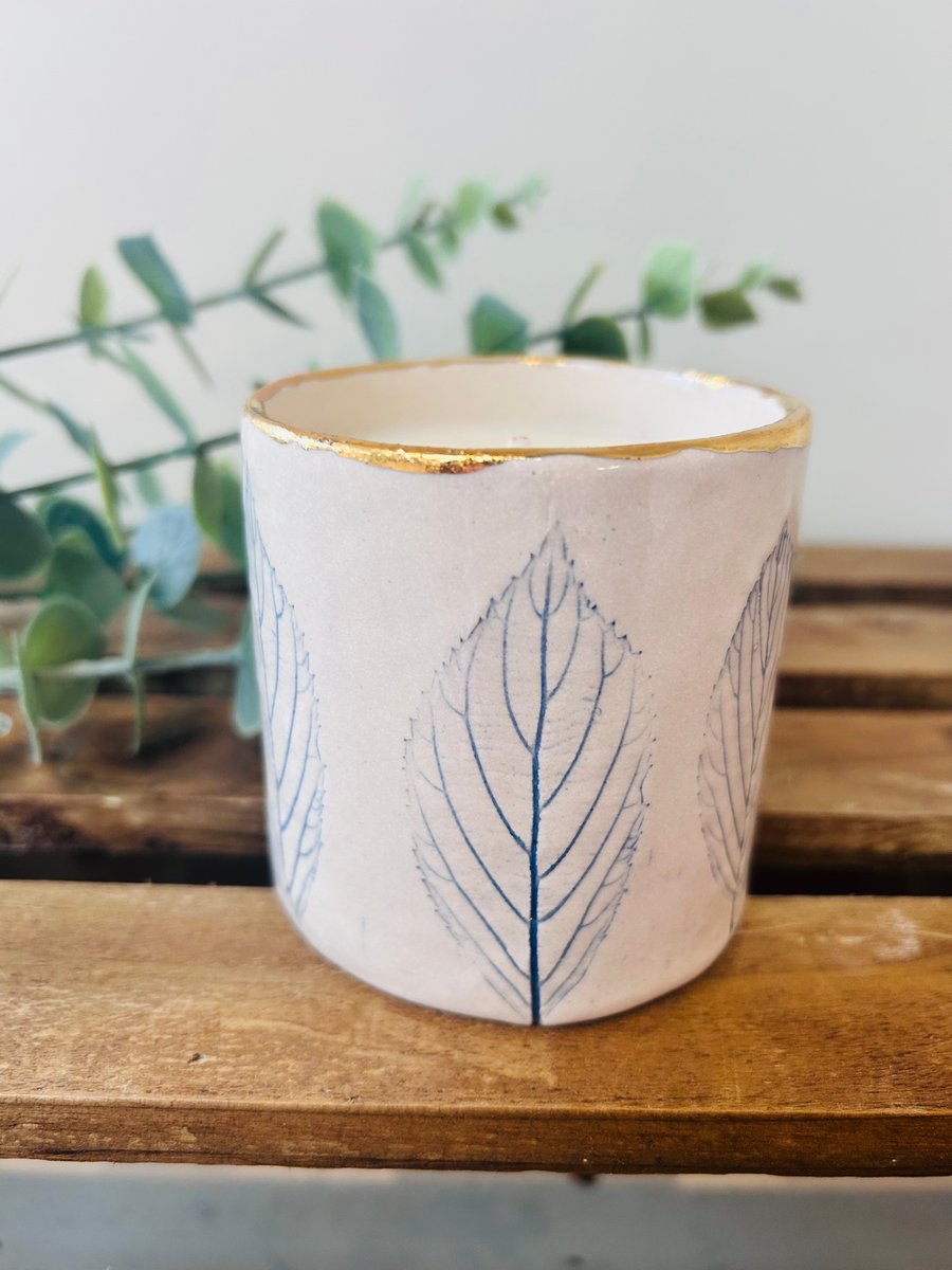 True Grace English Garden Scented Candle 