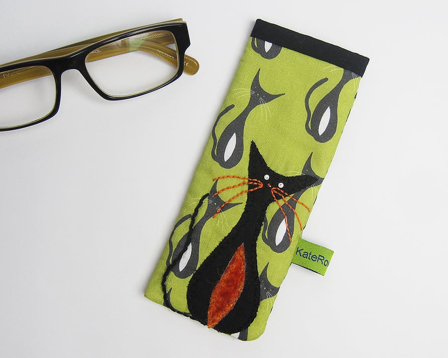Green cat print glasses case with hand appliquéd black cat