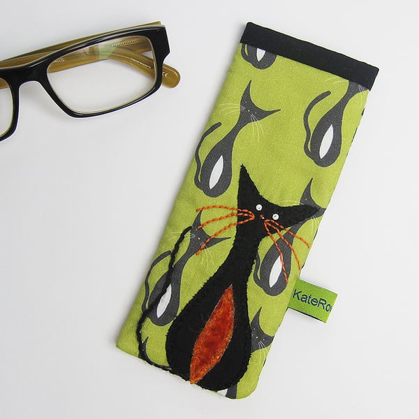 Green cat print glasses case with hand appliquéd black cat