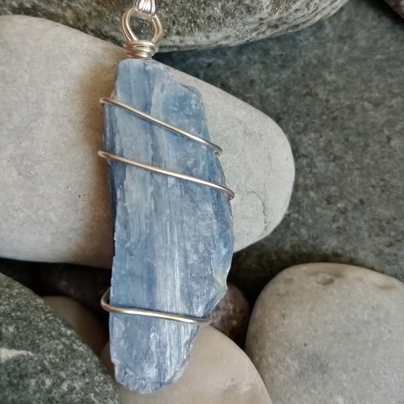 Wire-wrapped natural Kyanite necklace 