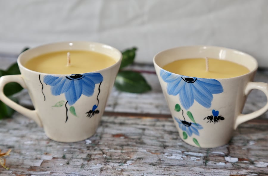 Vintage Bumblebee inspired Aromatherapy Candles