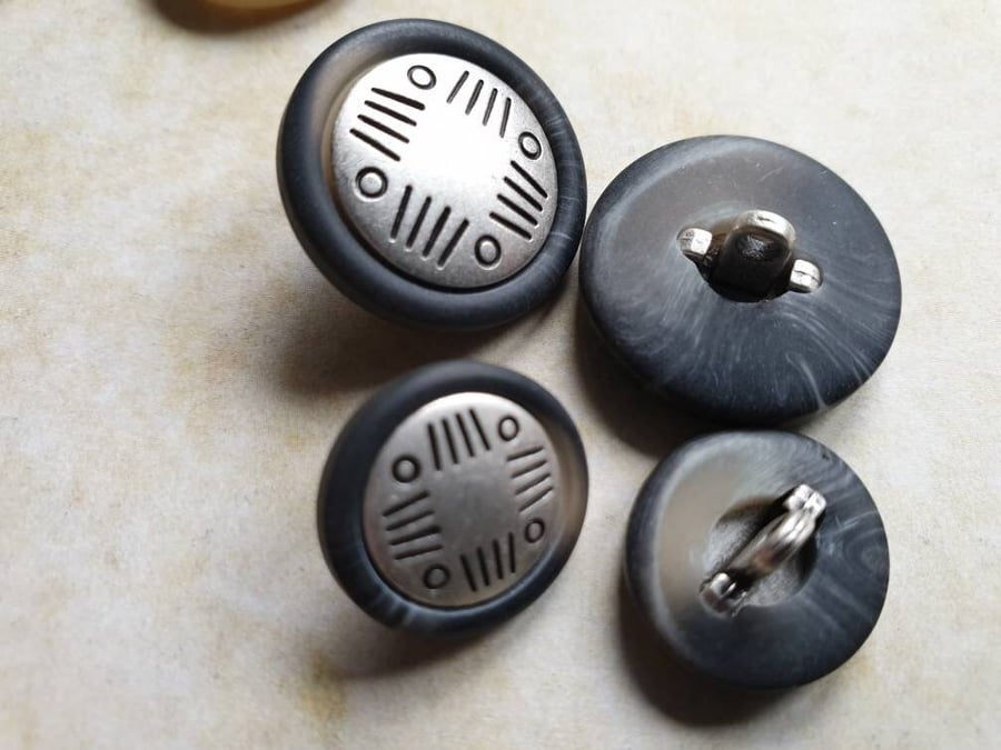 15mm & 21mm matching suit size Grey mix Polyester Horn & Antique Silver