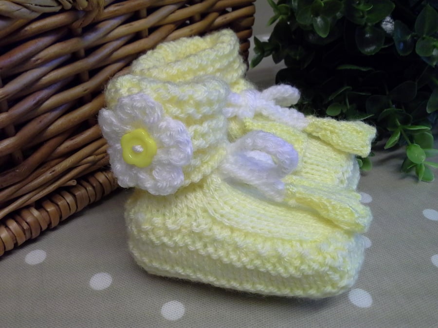 Baby Lemon Girl's Booties  0-3 months size (Help a Charity)