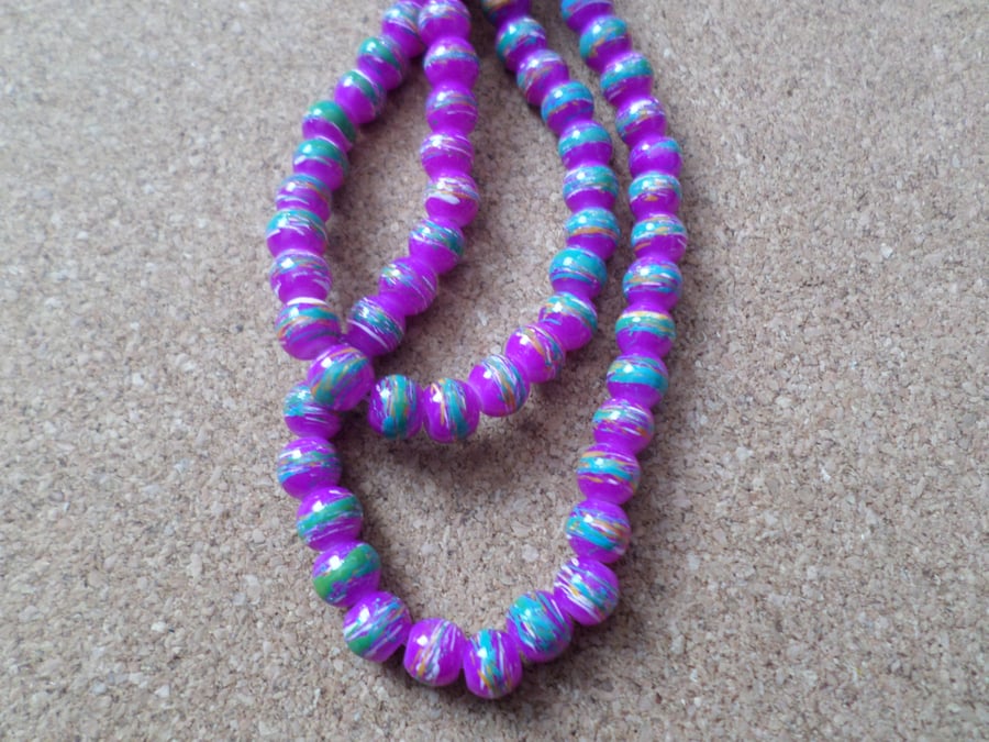 50 x Transparent Drawbench Glass Beads - Round - 6mm - Bright Purple 