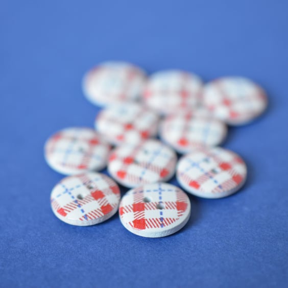 15mm Wooden Tartan Plaid Buttons Red, White & Blue 10pk Checked Check (SCK11)