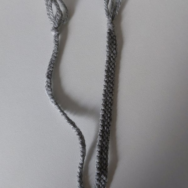 Handmade grey chevron friendship bracelet – adjustable acrylic yarn bracelet